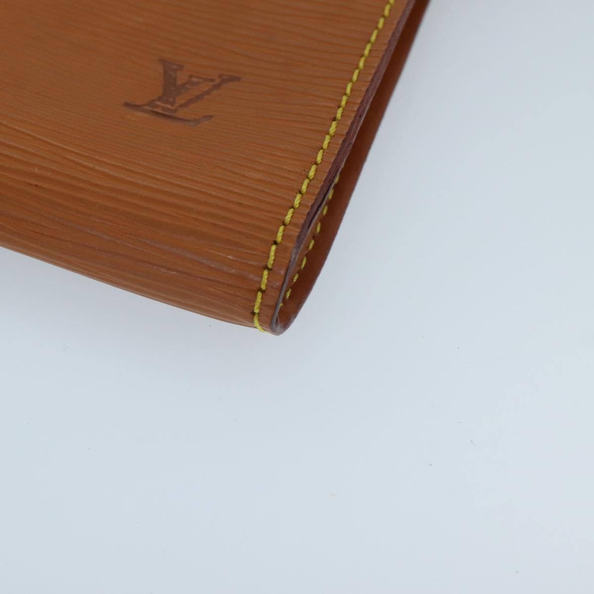 LOUIS VUITTON Epi Pochette Accessoires Pouch Zipangu Gold M52948 LV 97921