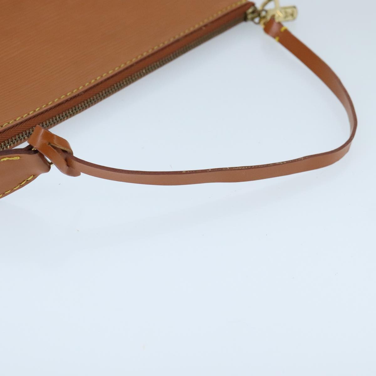 LOUIS VUITTON Epi Pochette Accessoires Pouch Zipangu Gold M52948 LV 97921