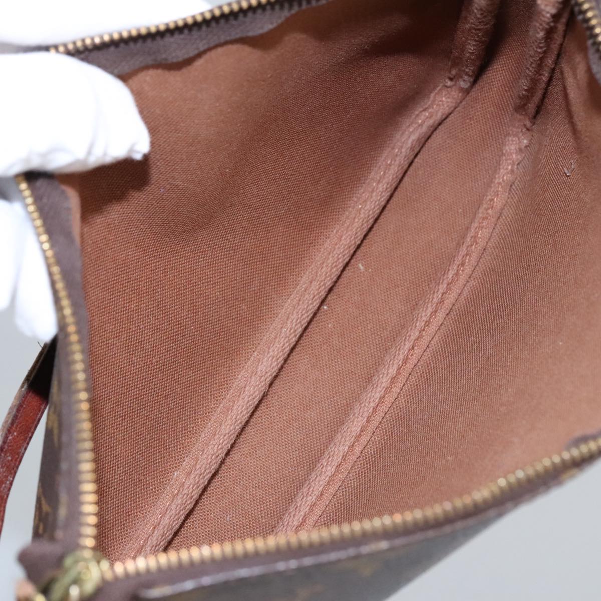 LOUIS VUITTON Monogram Pochette Accessoires Pouch M51980 LV 97926