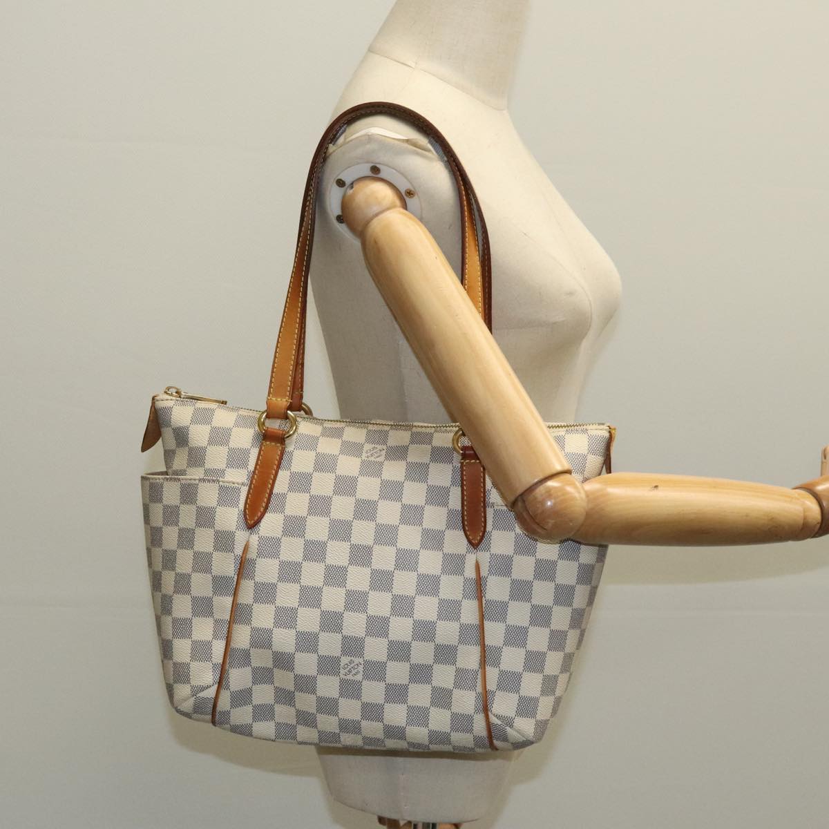 LOUIS VUITTON Damier Azur Totally MM Tote Bag N51262 LV 97958