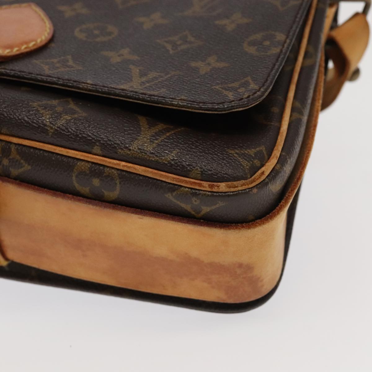 LOUIS VUITTON Monogram Cartouchiere GM Shoulder Bag M51252 LV 98011