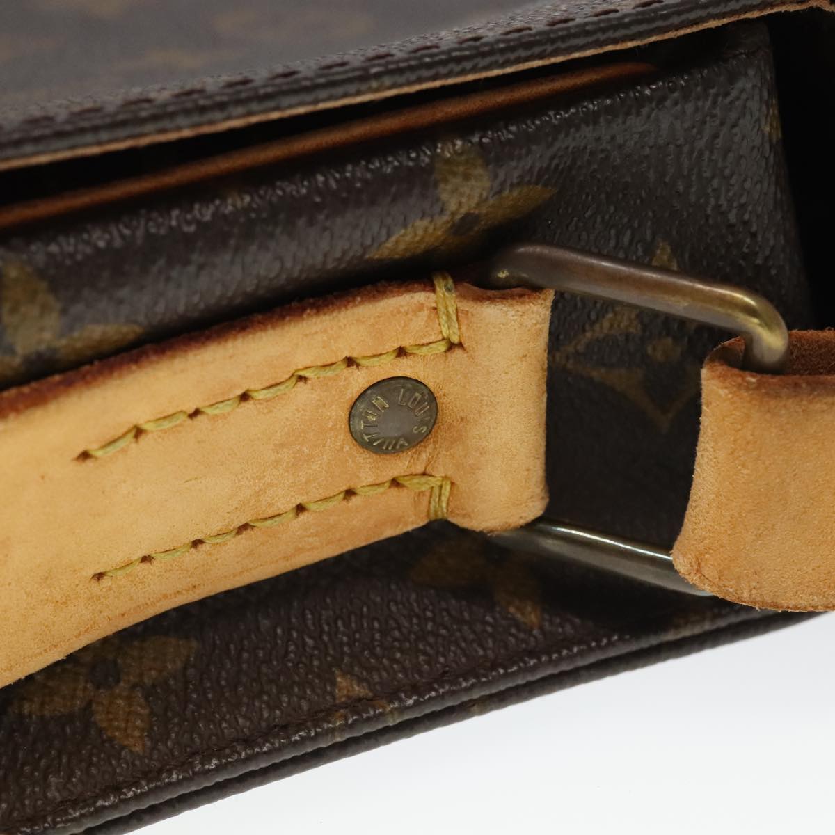 LOUIS VUITTON Monogram Cartouchiere GM Shoulder Bag M51252 LV 98011