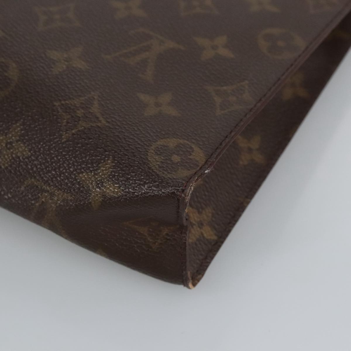 LOUIS VUITTON Monogram Poche Toilette 26 Pouch M47542 LV 98021
