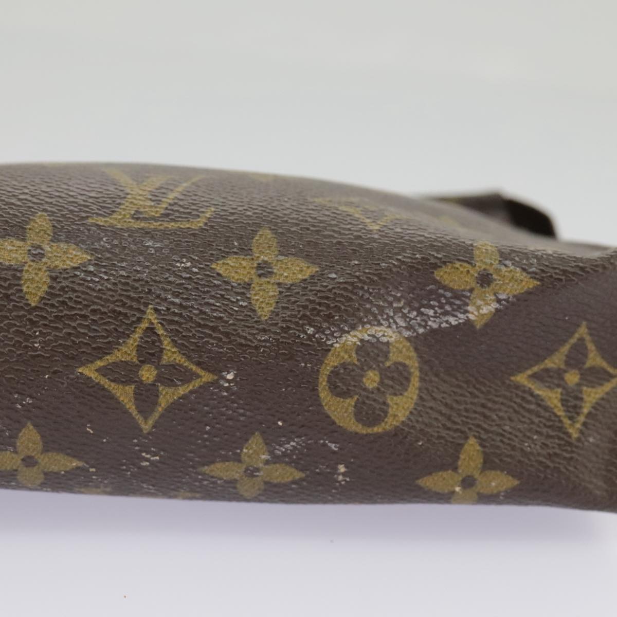LOUIS VUITTON Monogram Poche Toilette 19 Pouch M47544 LV 98022