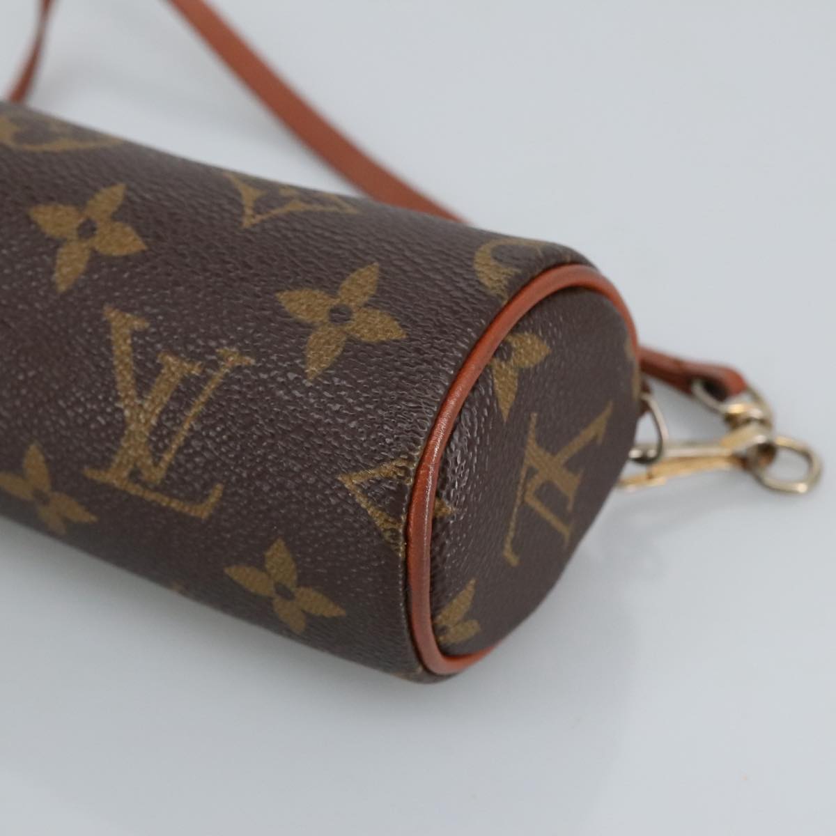LOUIS VUITTON Monogram Papillon Pouch LV 98730