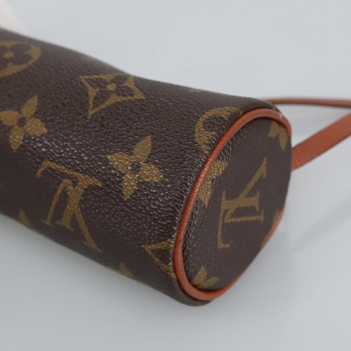 LOUIS VUITTON Monogram Papillon Pouch LV 98730