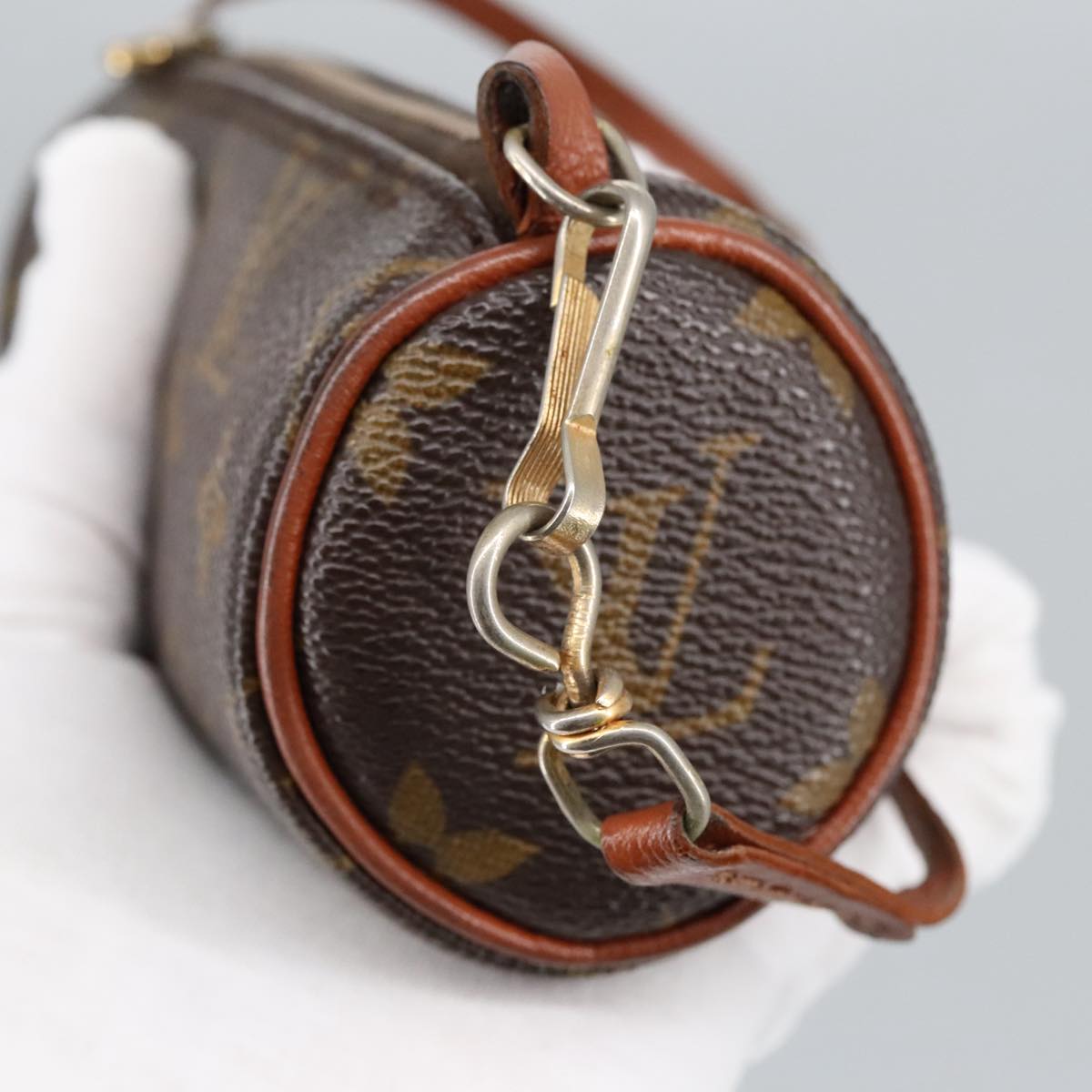 LOUIS VUITTON Monogram Papillon Pouch LV 98730