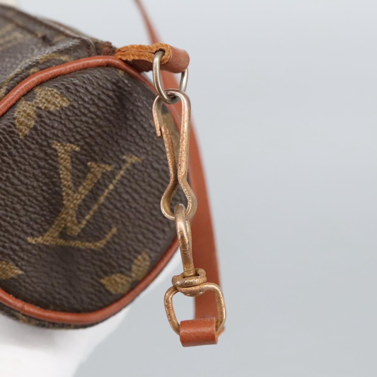 LOUIS VUITTON Monogram Papillon Pouch LV 98758