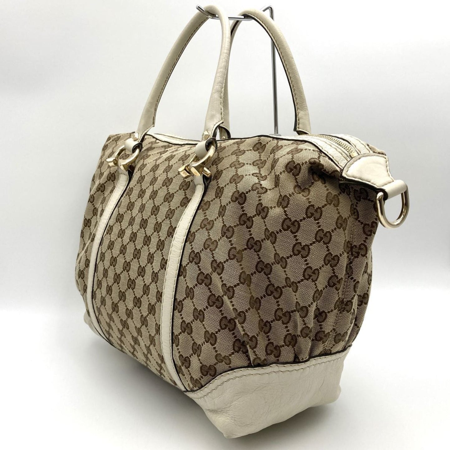 Gucci Gg Canvas  Canvas Travel Bag ()