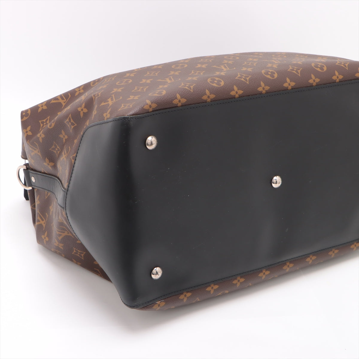 Louis Vuitton Monogram Macasure Neogrinidge M56716
