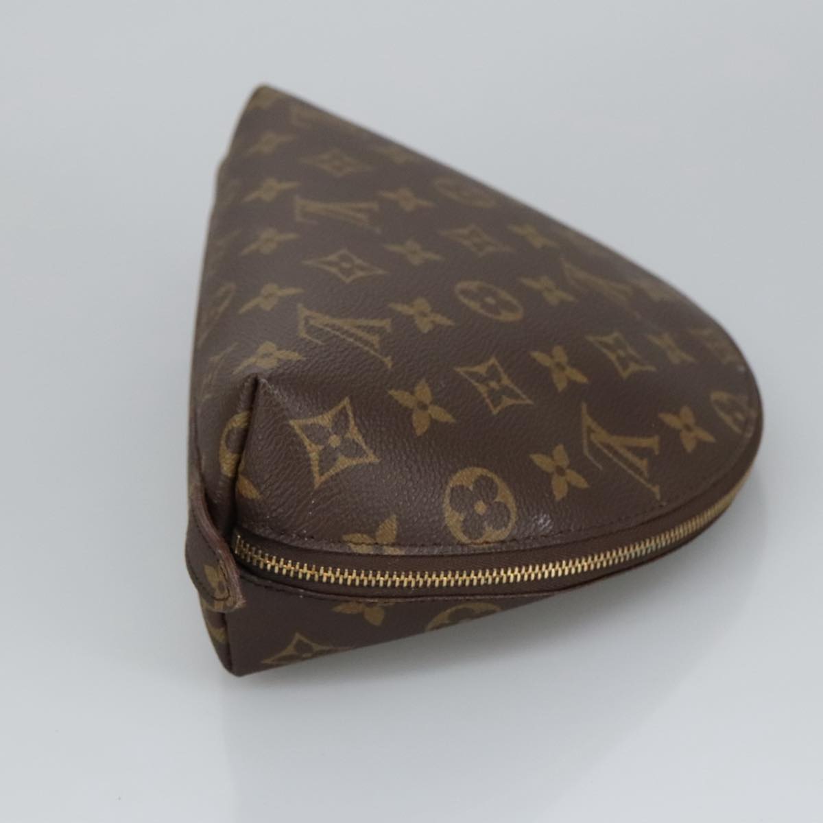 LOUIS VUITTON Monogram Trousse Demi Ronde Cosmetic Pouch M47520 LV 99012