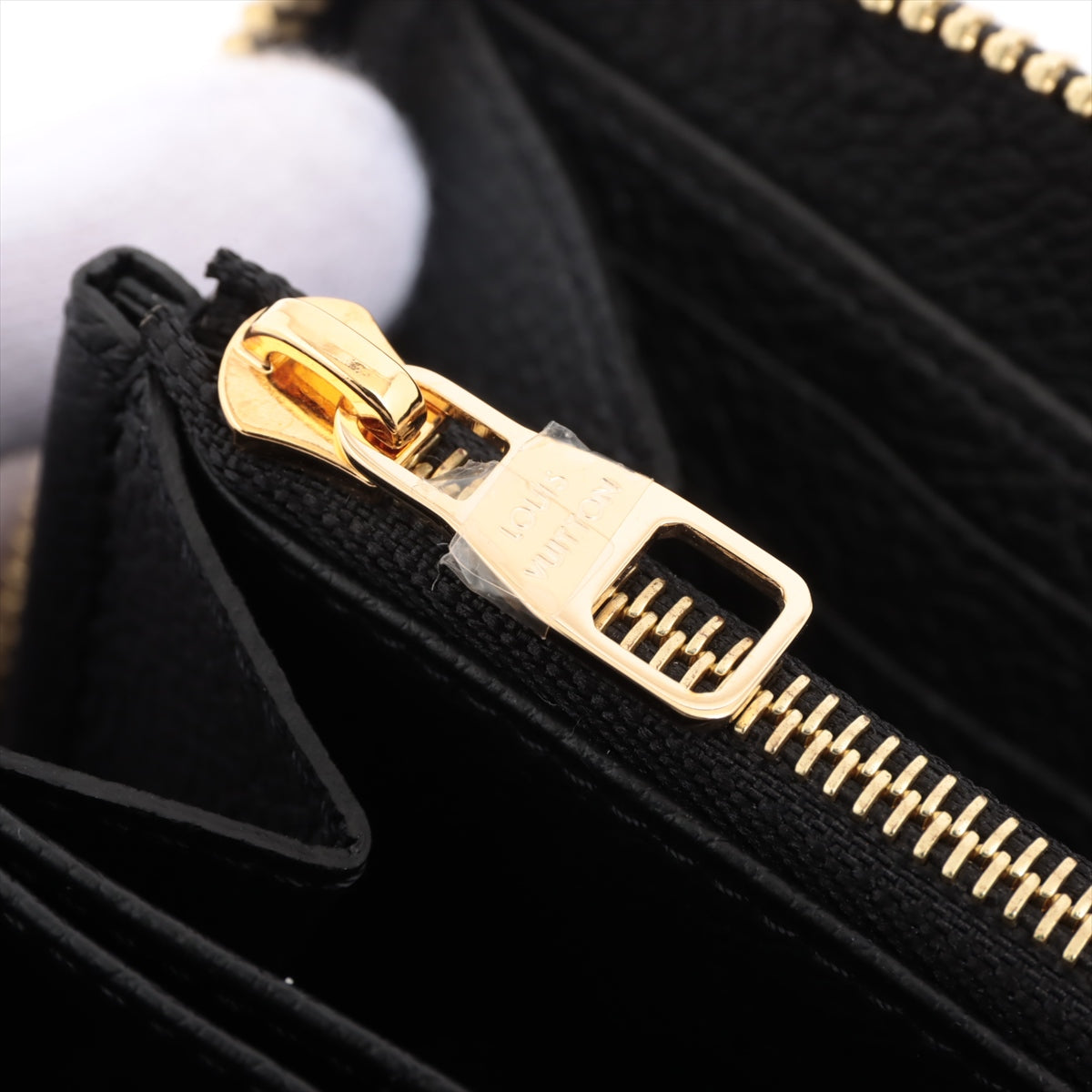 Louis Vuitton Bi-Color Monogram Implant Zippyr Wallet M80481 Noneir Round Zipper Wallet