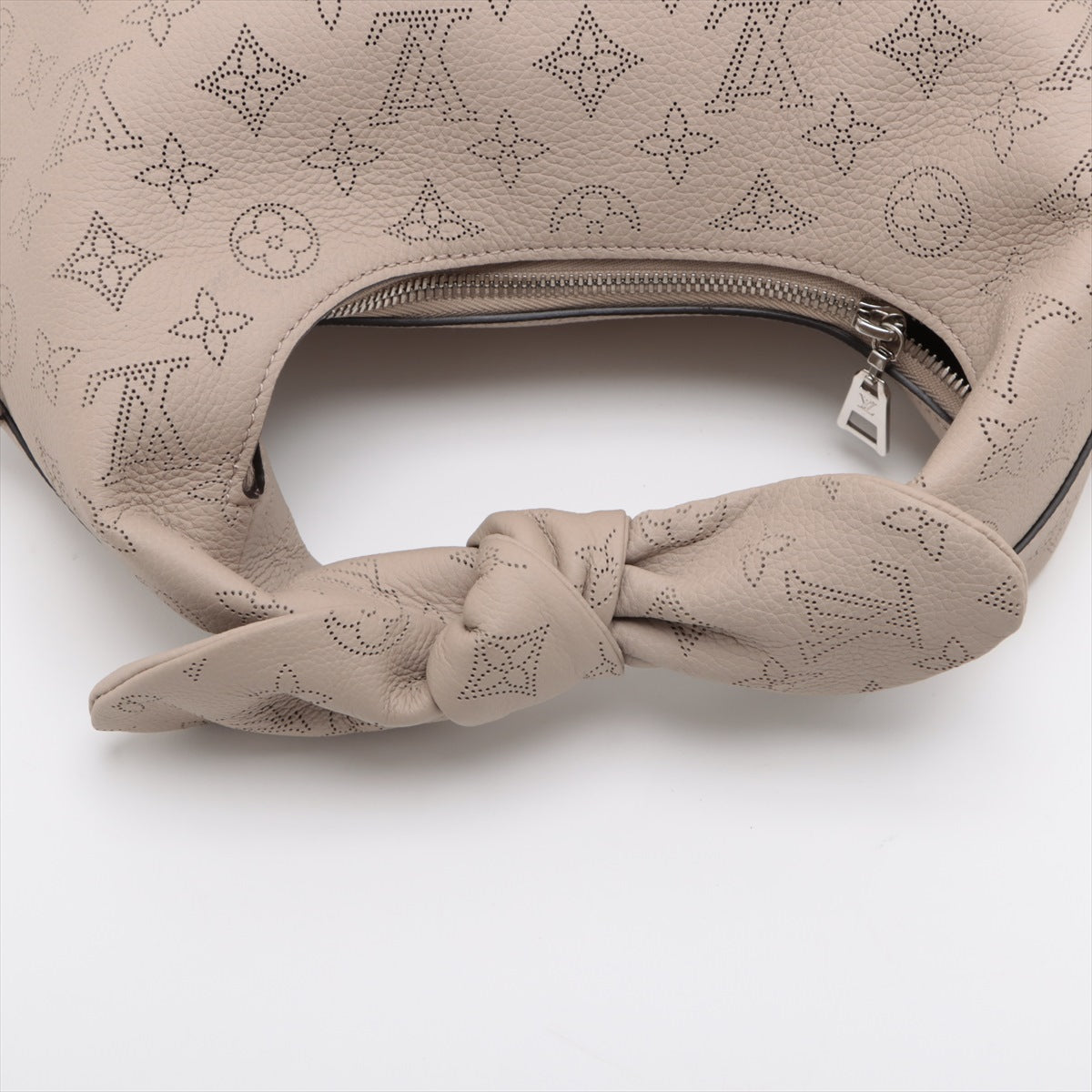 Louis Vuitton Mahina Huey Knot PM M20701