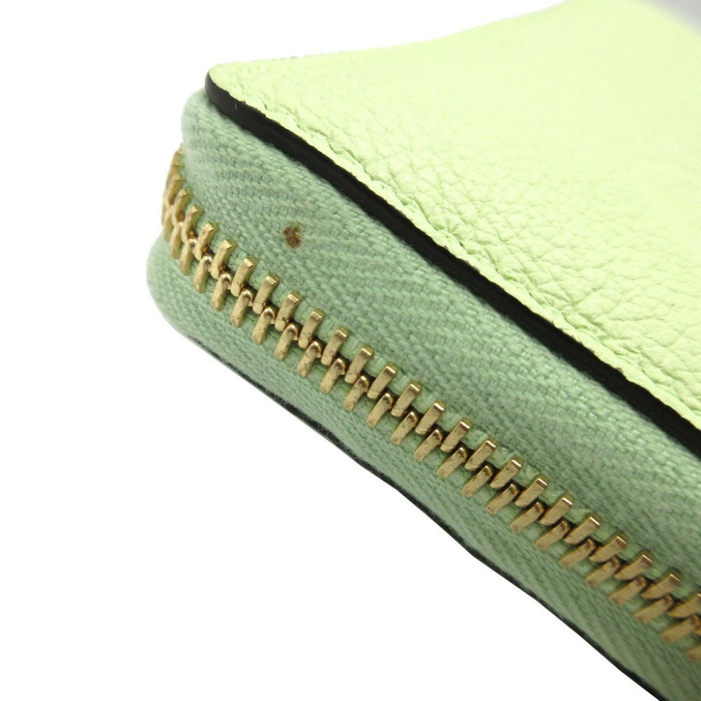 Gucci Zip Around  Leather Wallet  ()