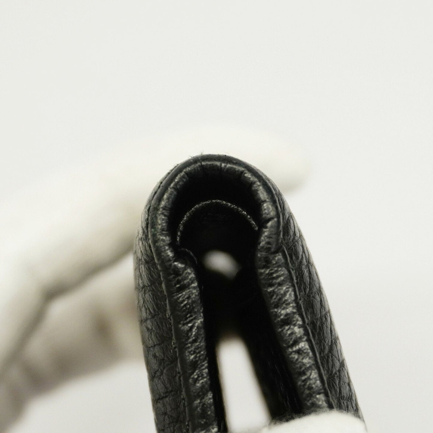 Gucci  Leather Wallet  ()