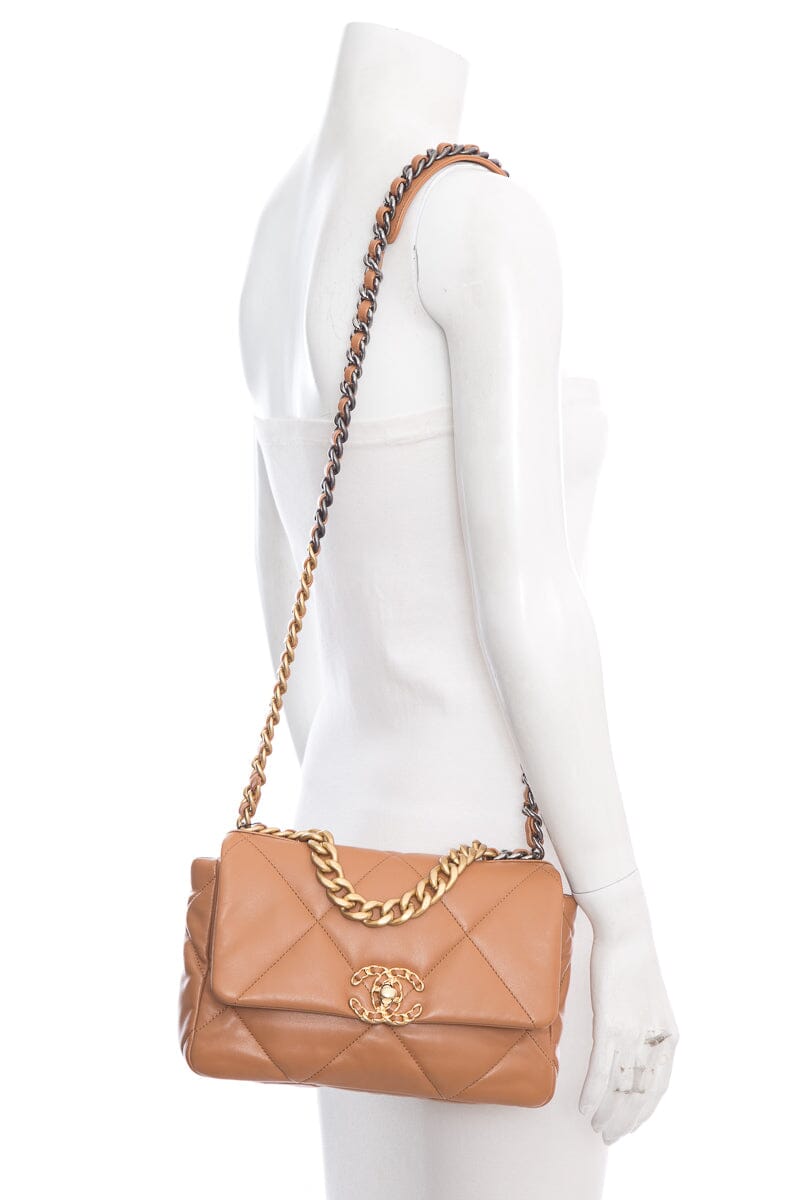 Luxury Chanel 2024 19 Brown Quilted Leather Handbag