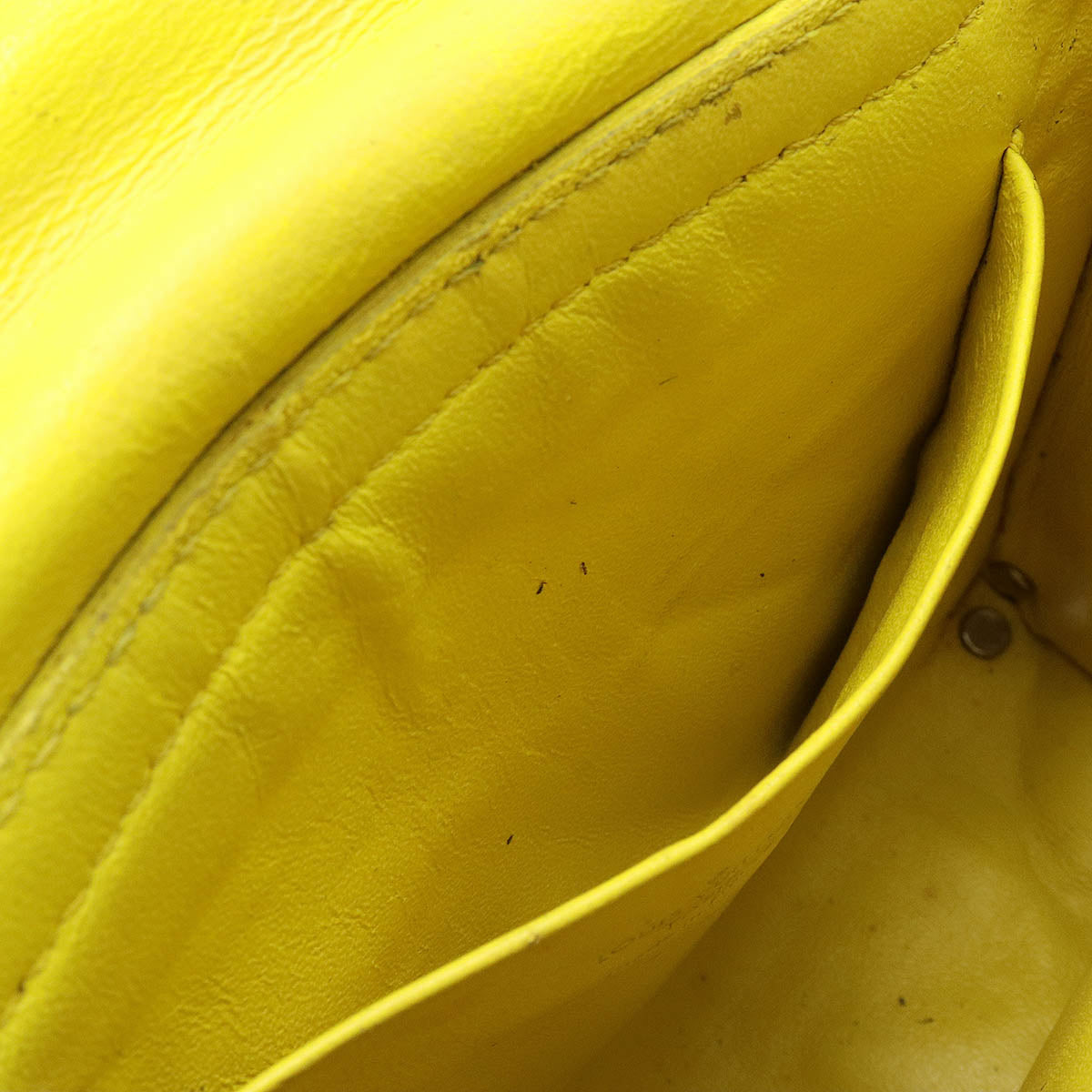 LOUIS VUITTON Louis Vuitton Monogram Pochette Mask PM Shoulder Bag Pocket Chain Shoulder John Yellow Key Defect M50127