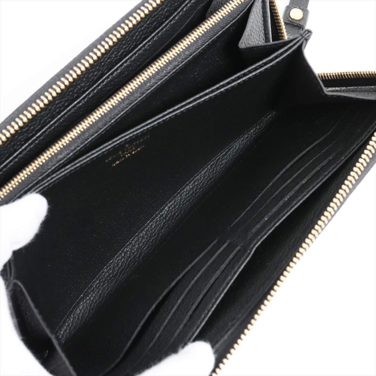 Louis Vuitton Implant  Wallet M61864 Noir Round Jeep Wallet