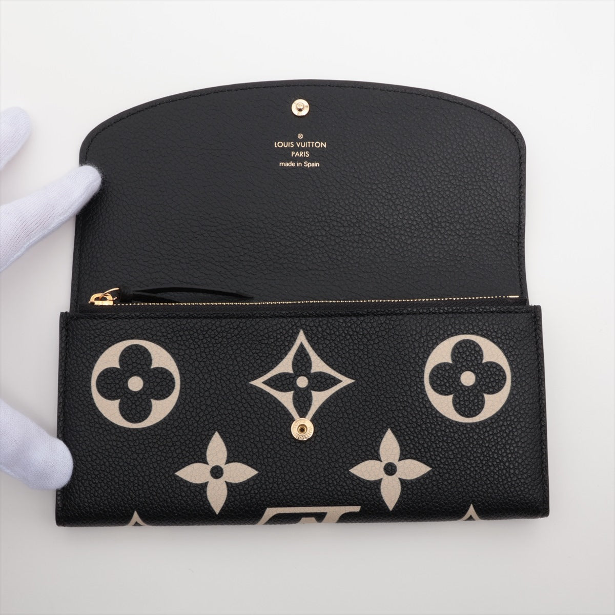 Louis Vuitton Bi-Color Monogram Implant Portfolio Emily Noneir Wallet M83138