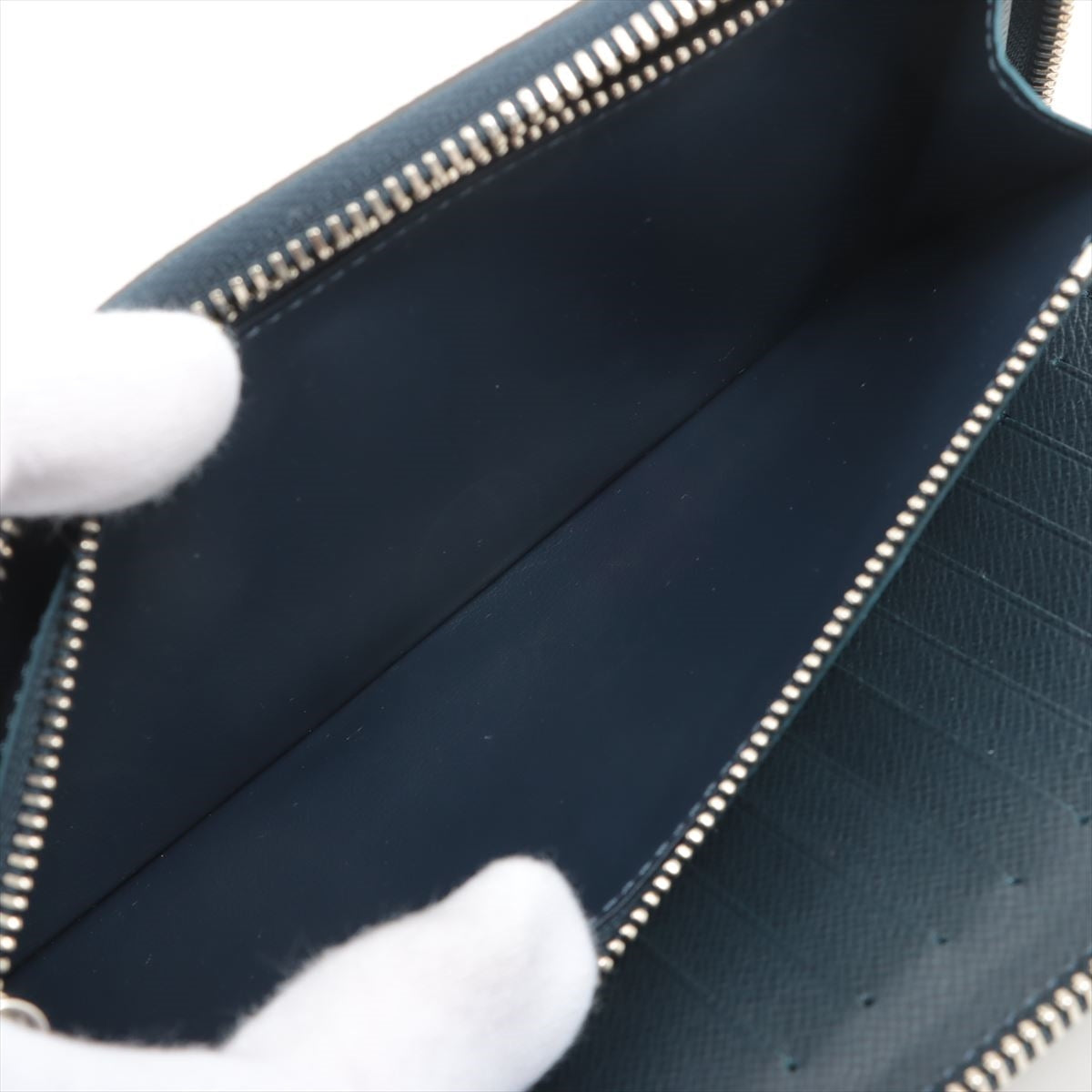 Louis Vuitton Taiga Zippy Wallet Vertical M30510 Navy Wallet