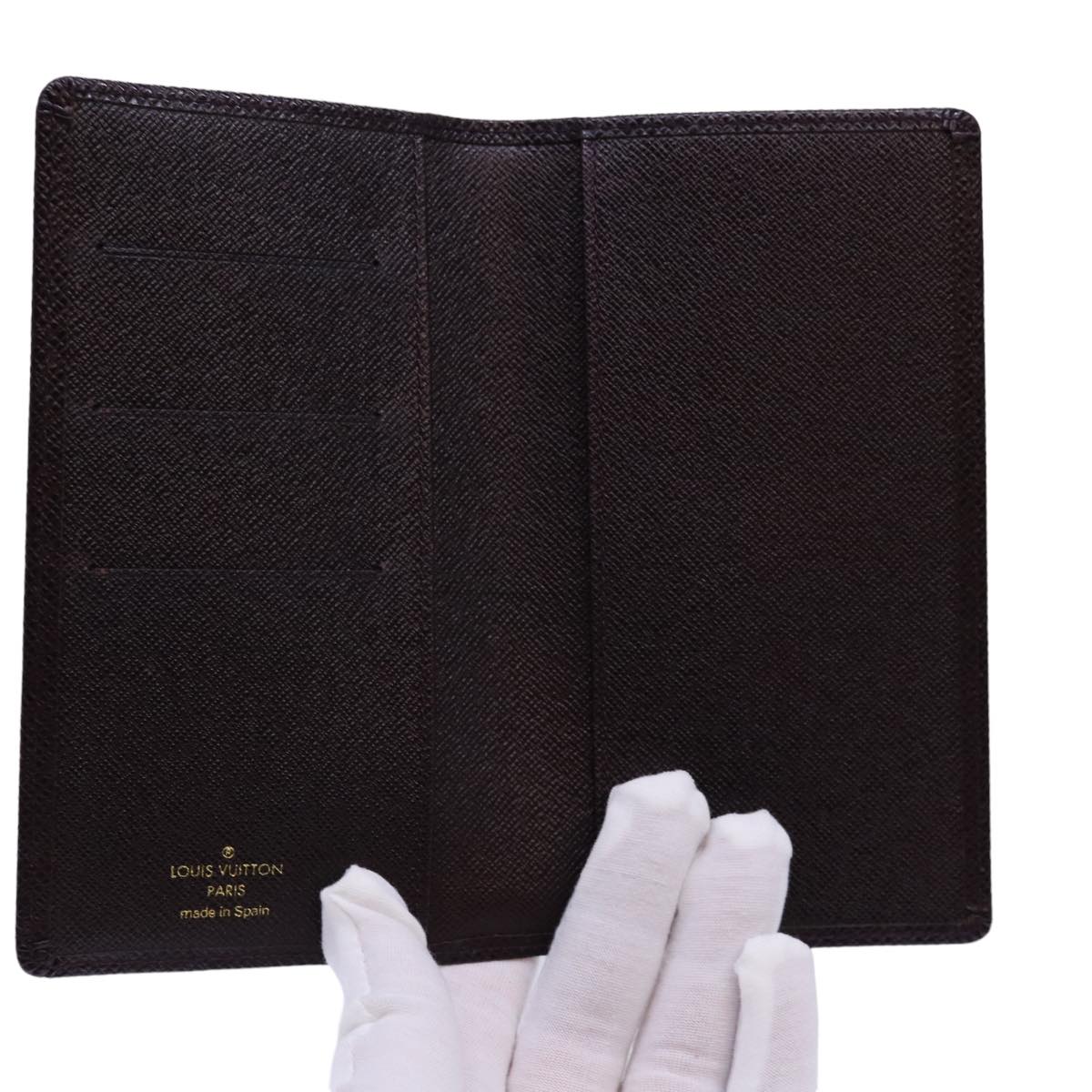 LOUIS VUITTON Taiga Agenda Posh Day Planner Cover Acajou R20415 LV A014