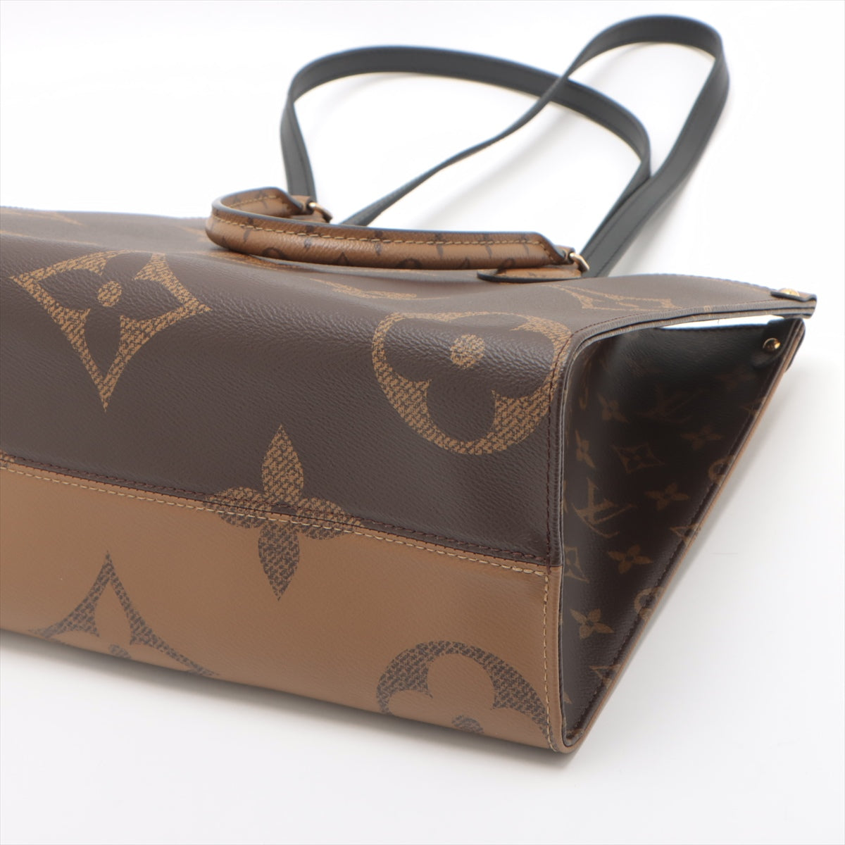 Louis Vuitton Monogram Canvas OnTheGo MM [Clearance Sale]