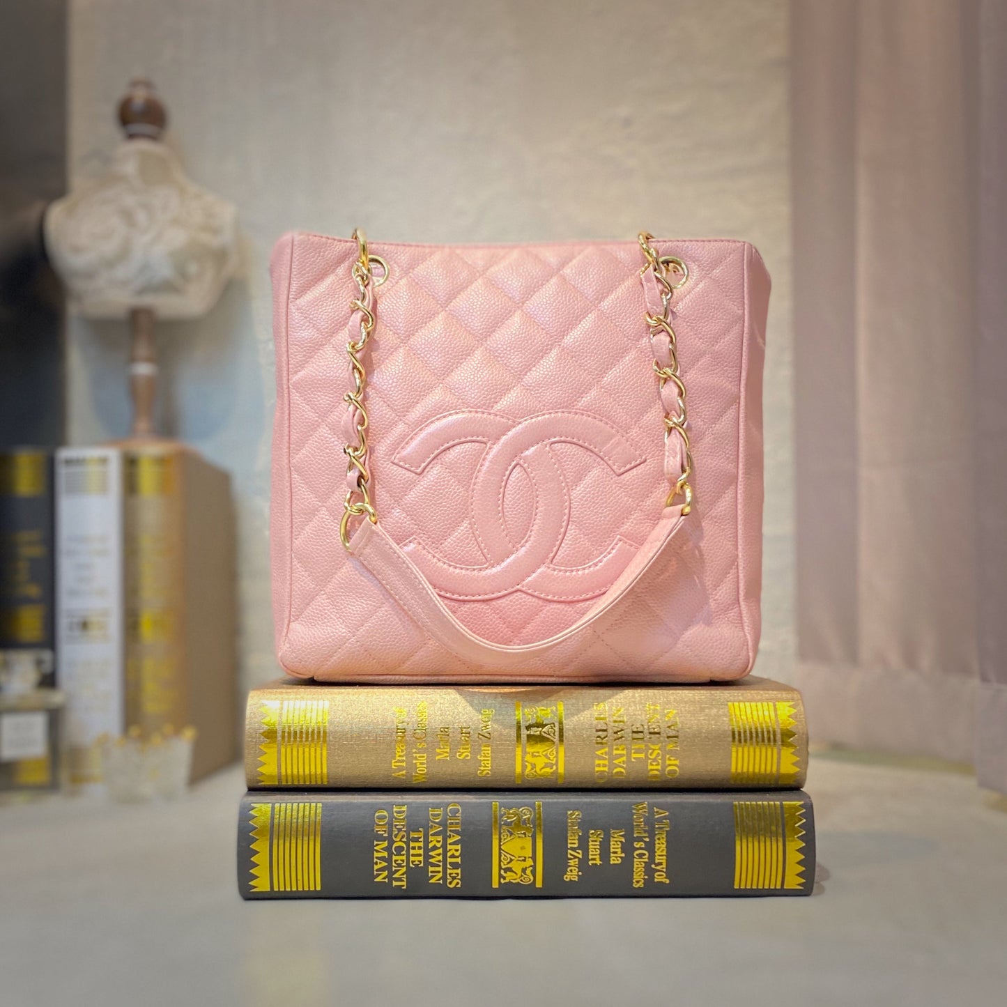 No.2339-Chanel Vintage Caviar PST Bag