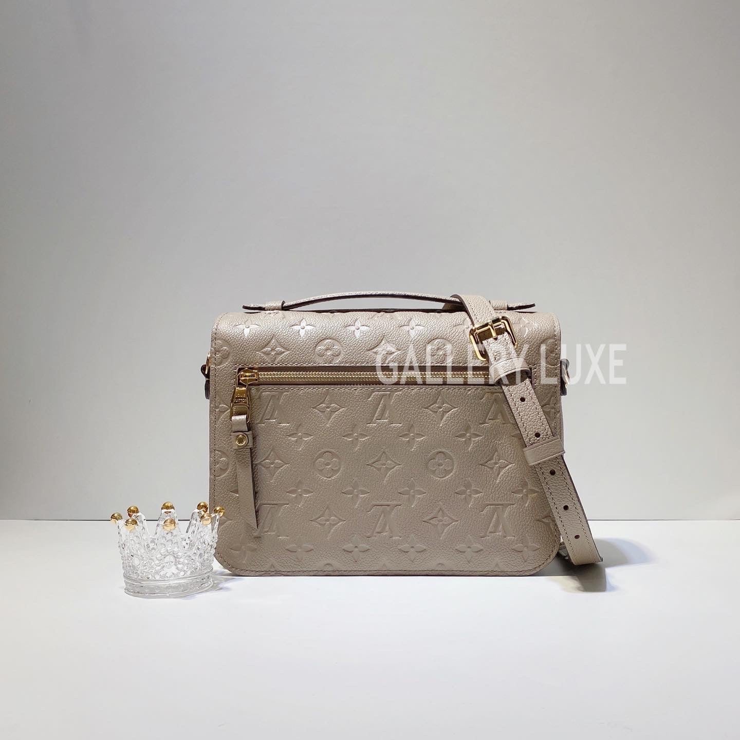 No.3313-Louis Vuitton Pochette Metis MM