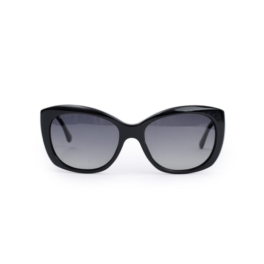 Burberry B 4164 Black Acetate Cat-Eye Sunglasses
