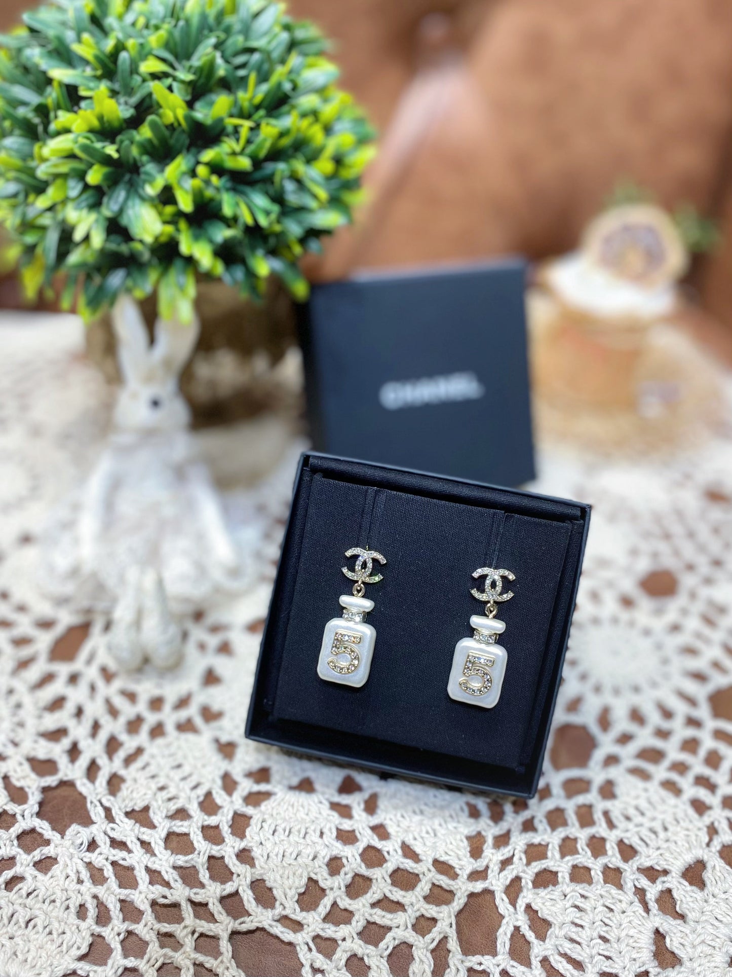 No.3680-Chanel Crystal Perfume Bottle Earrings (Brand New / 全新貨品)