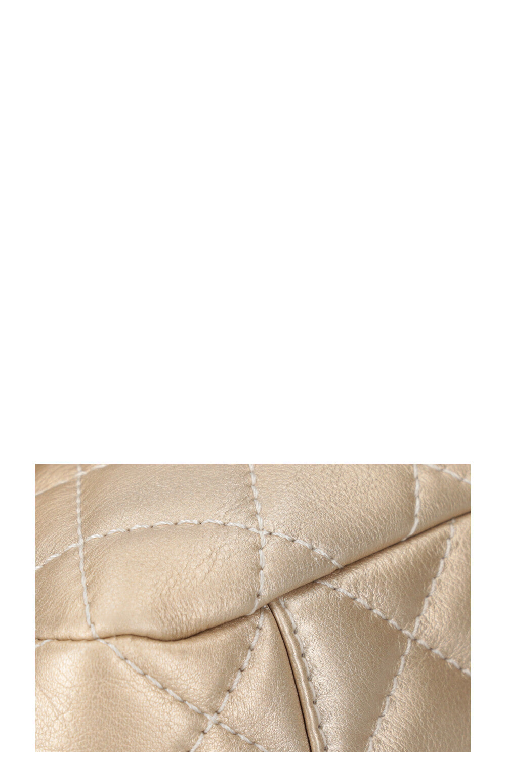 CHANEL XXL Single Flap Gold