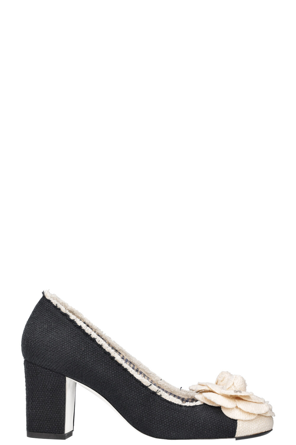 CHANEL Heels Camelia Tweed White
