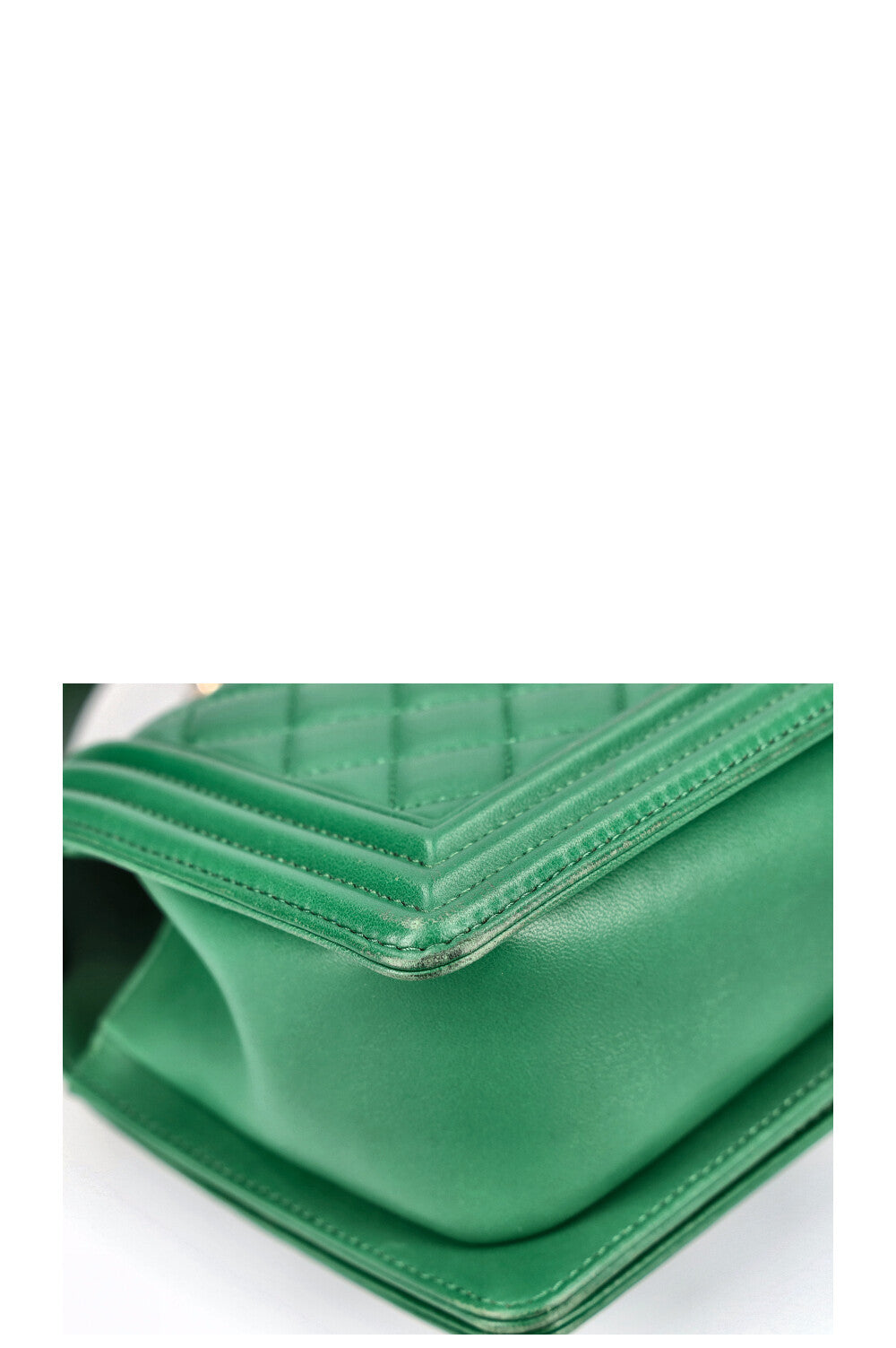 CHANEL Boy Bag Medium Green