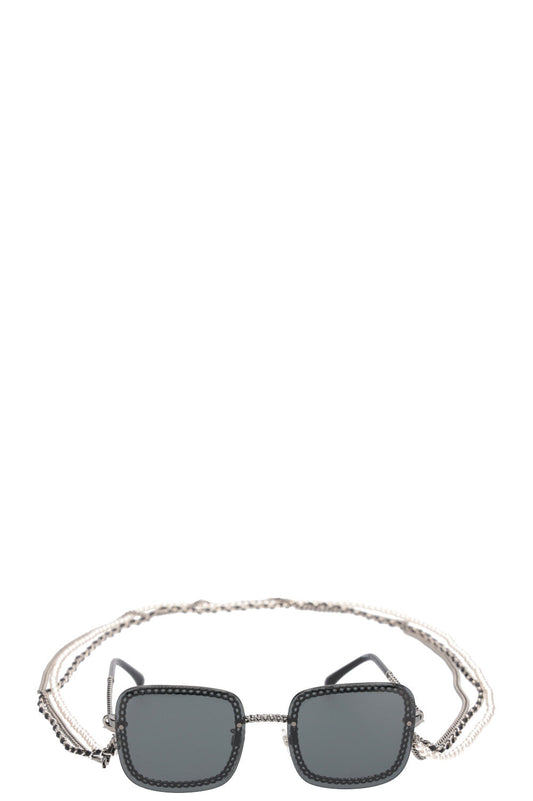 CHANEL Sunglasses with Chain