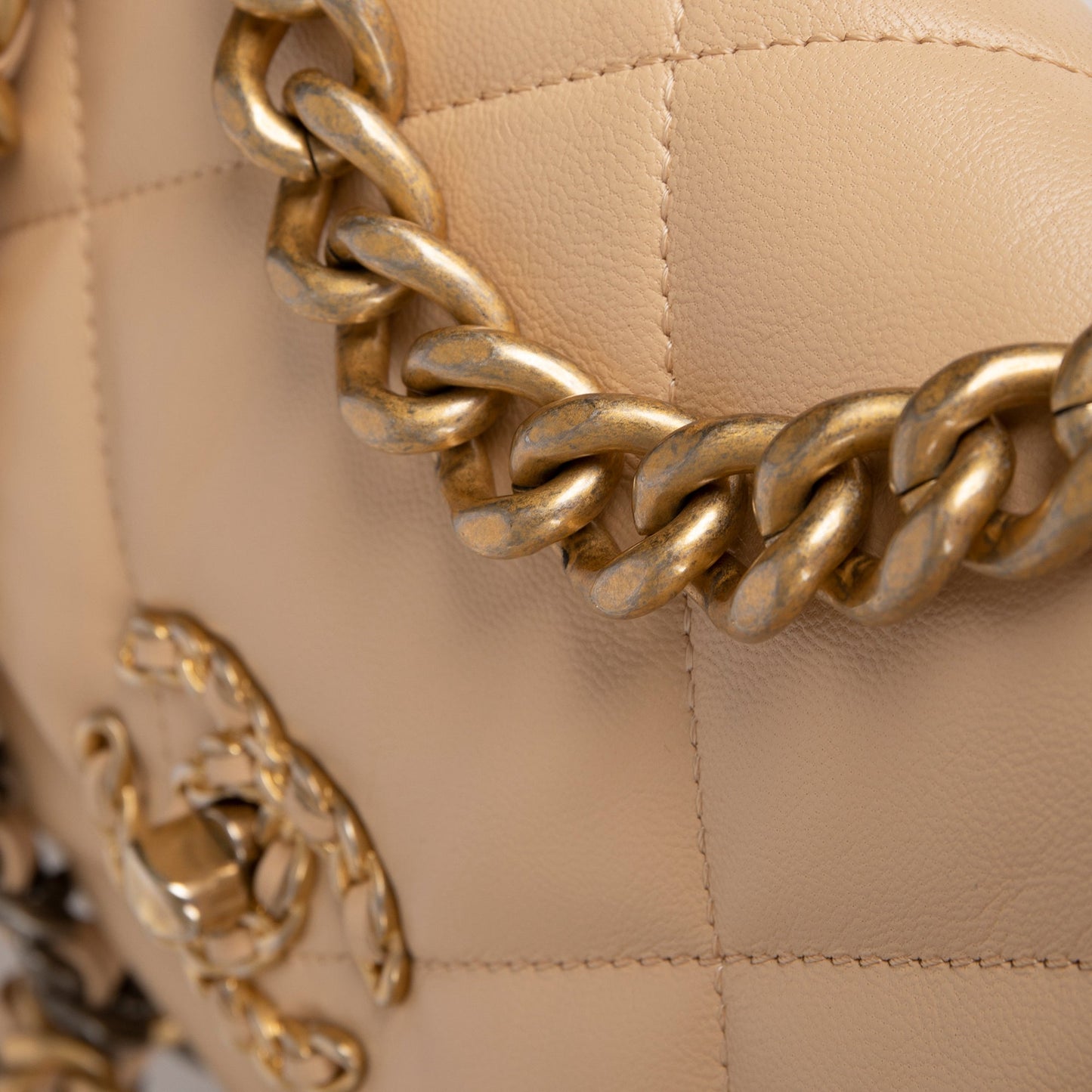Chanel 2020 Medium 19 Flap Bag