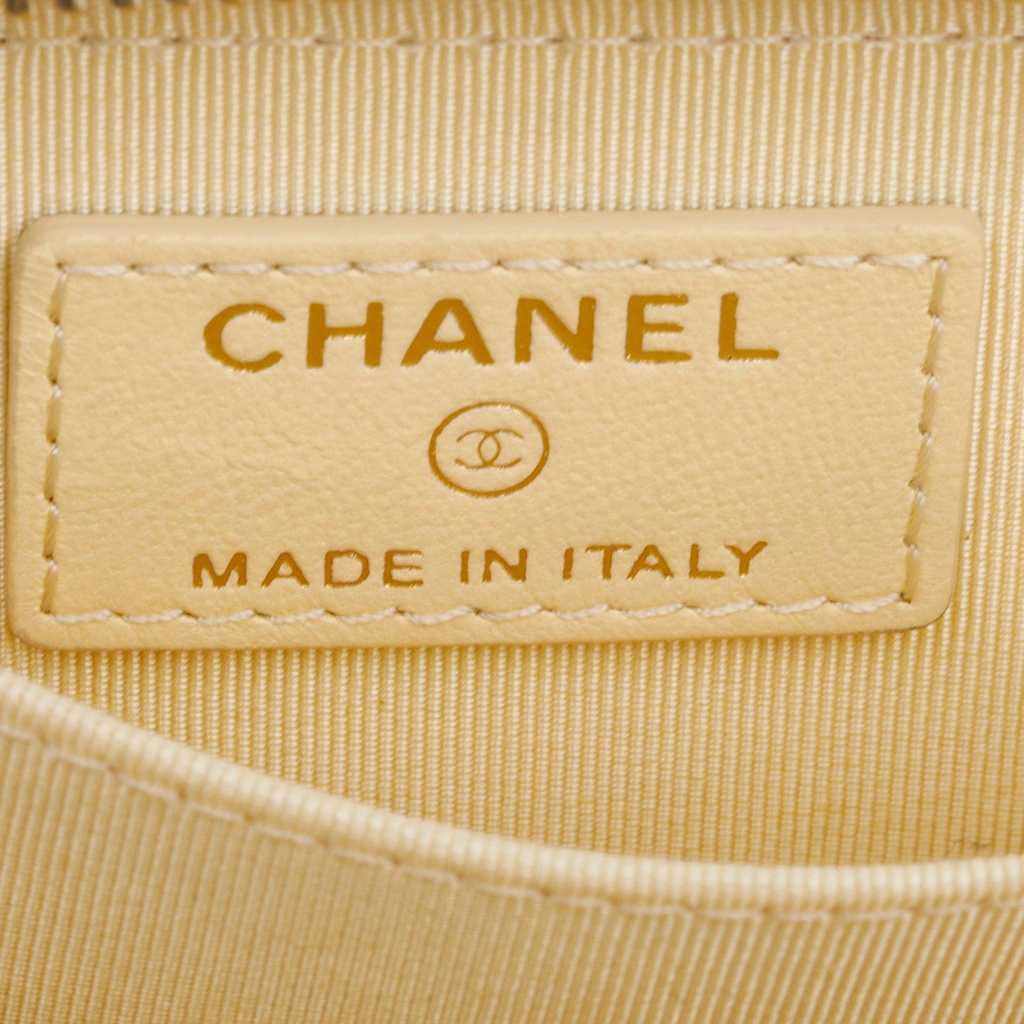 Chanel 2020 Neutral Calfskin Leather Classic Zipped Coin Purse