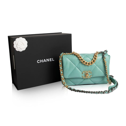 Chanel 2021 Medium 19 Flap Bag