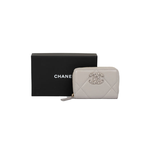 Chanel 2022 19 Zipped Coin Purse