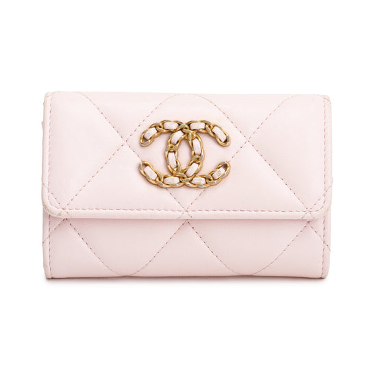 Chanel 2022 Pink Quilted Leather 19 Flap Card Holder