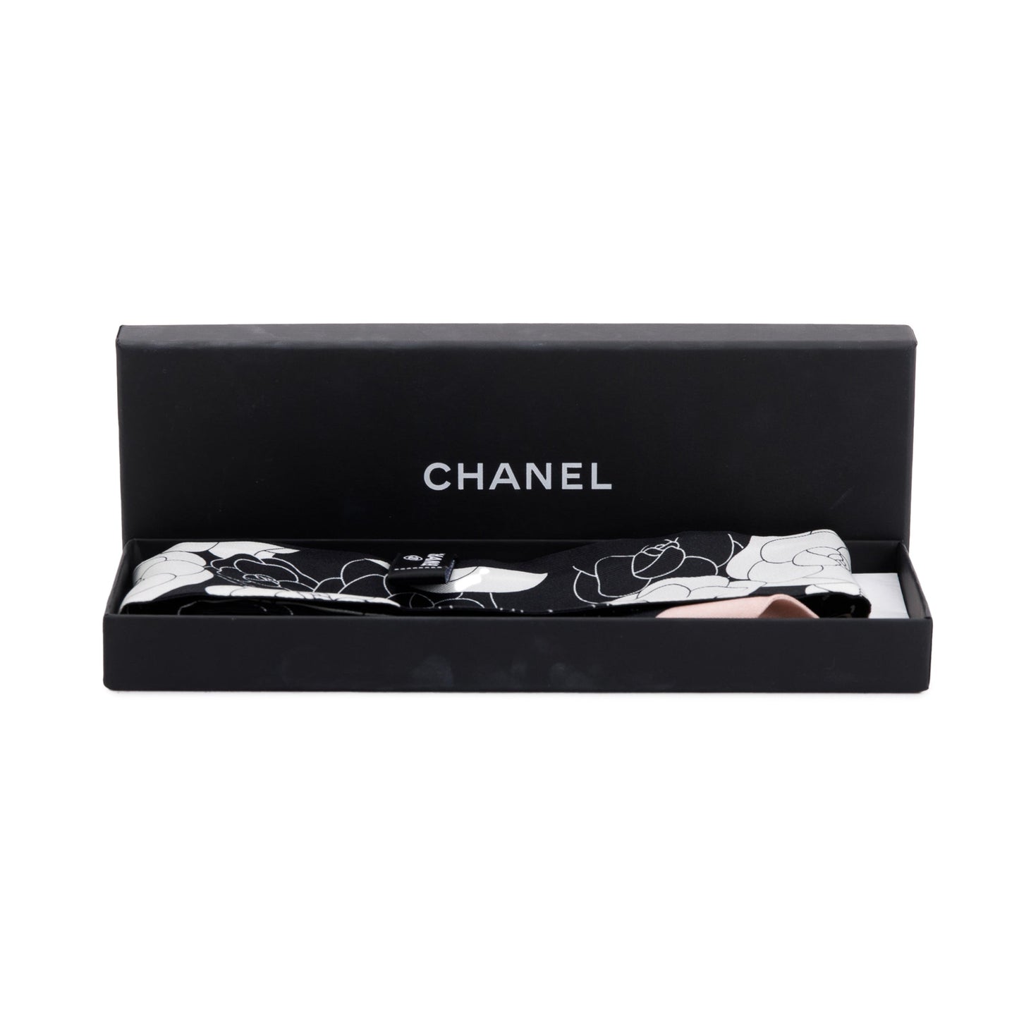 Chanel 2023 Black/White Printed Silk Twill Slim Bandeau