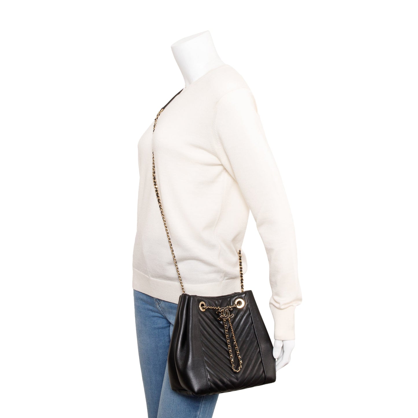 Chanel Black Chevron Calfskin Leather Drawstring Bucket Crossbody Bag