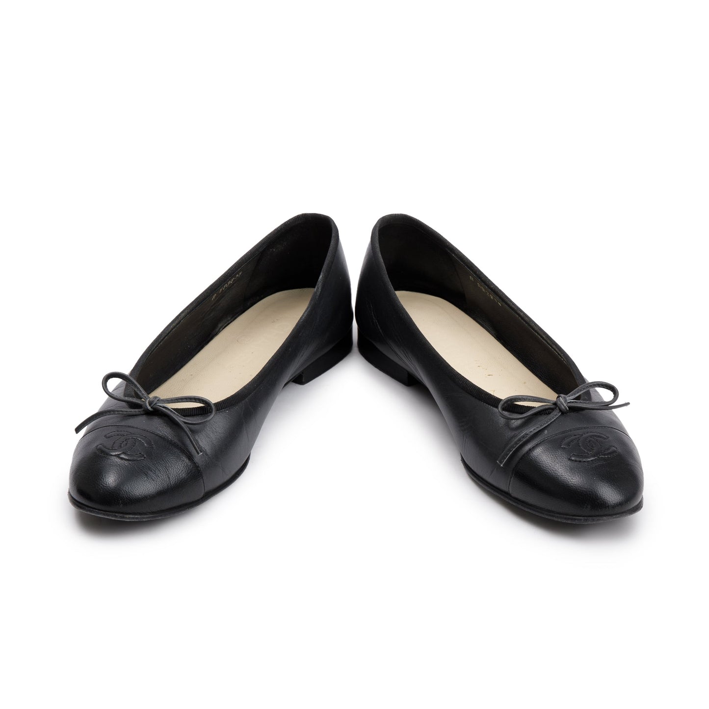 Chanel Black Lambskin Leather Interlocking CC Logo Flats, Size 40.5