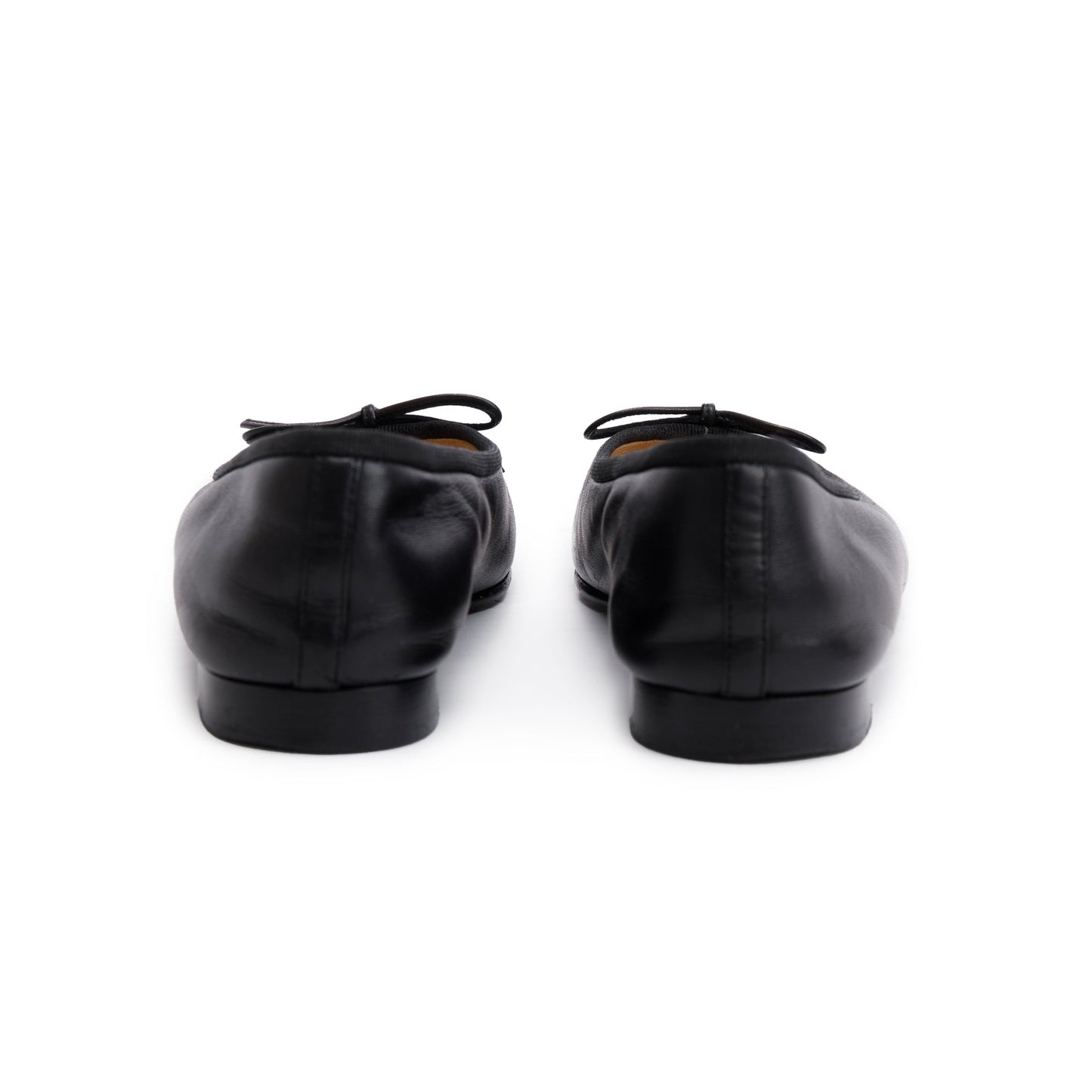 Chanel Black Lambskin/ Patent Leather Interlocking CC Logo Bow Flats, Size 37