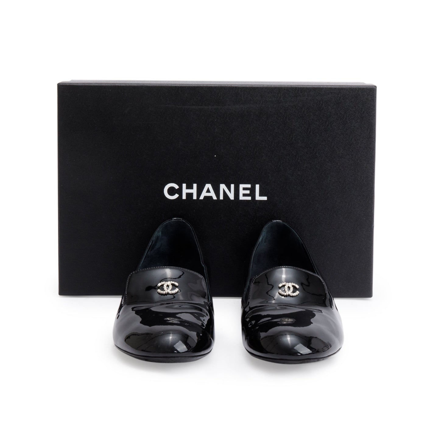 Chanel Black Patent Leather Faux Pearl CC Logo Loafer, Size 40
