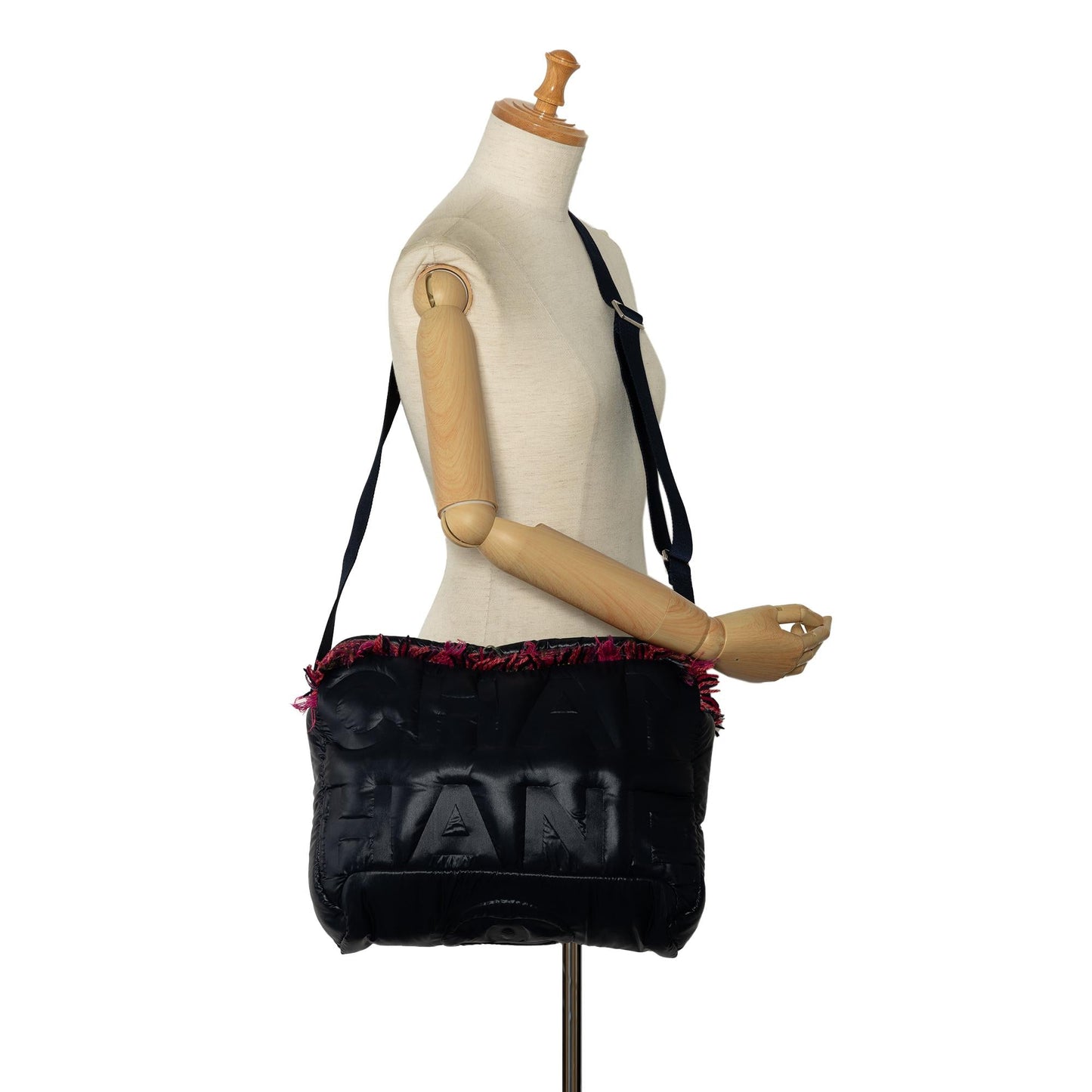 Chanel Doudoune Crossbody Bag (SHG-xAJIJX)