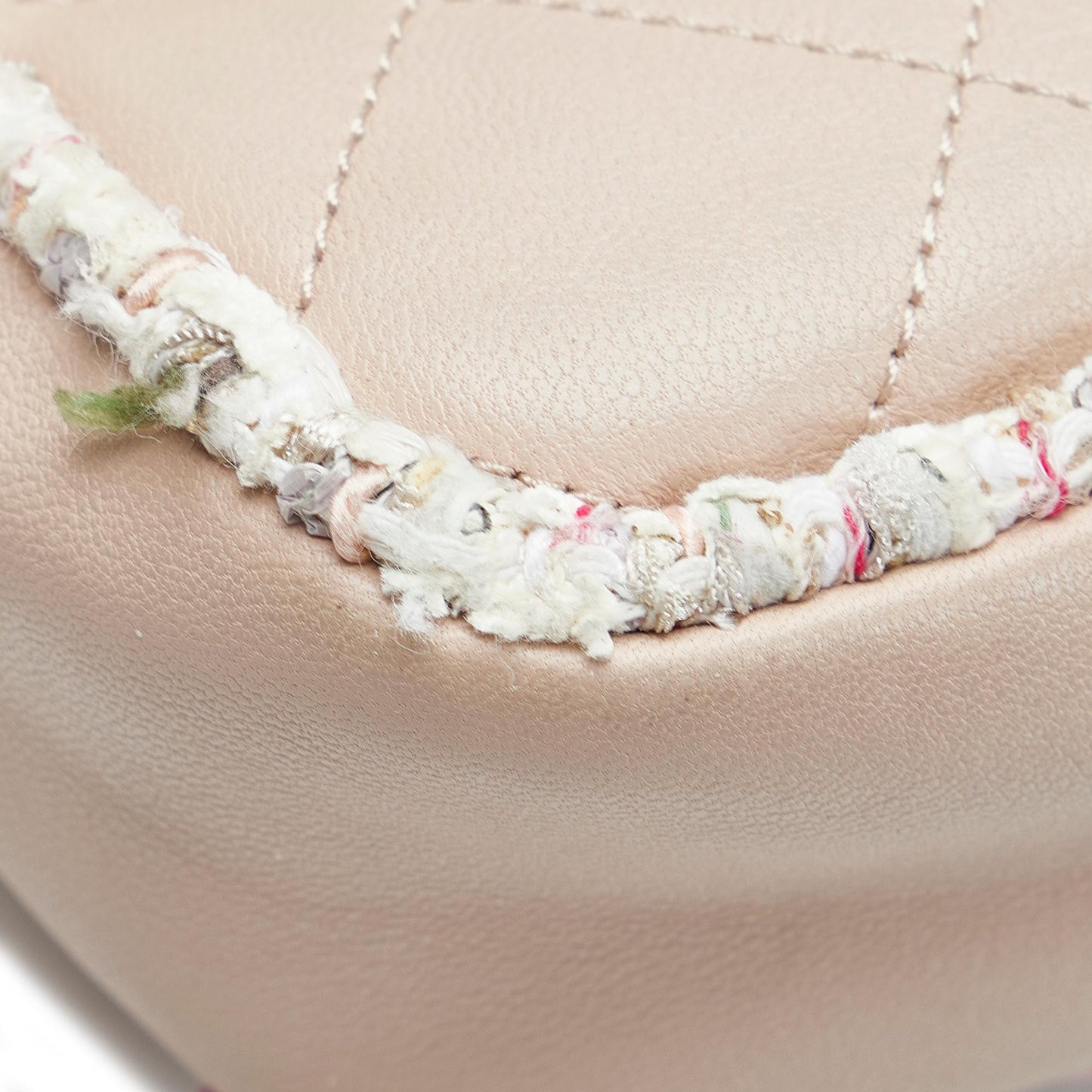 Chanel Elegant Tweed Crossbody (SHG-KnXrdC)