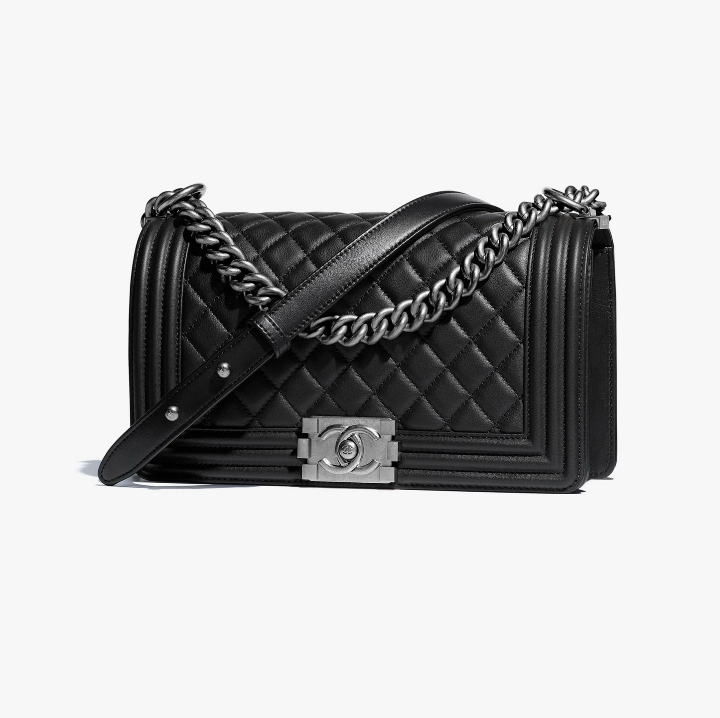 Luxury Chanel MEDIUM CAVIAR QUILTED BOY BAG