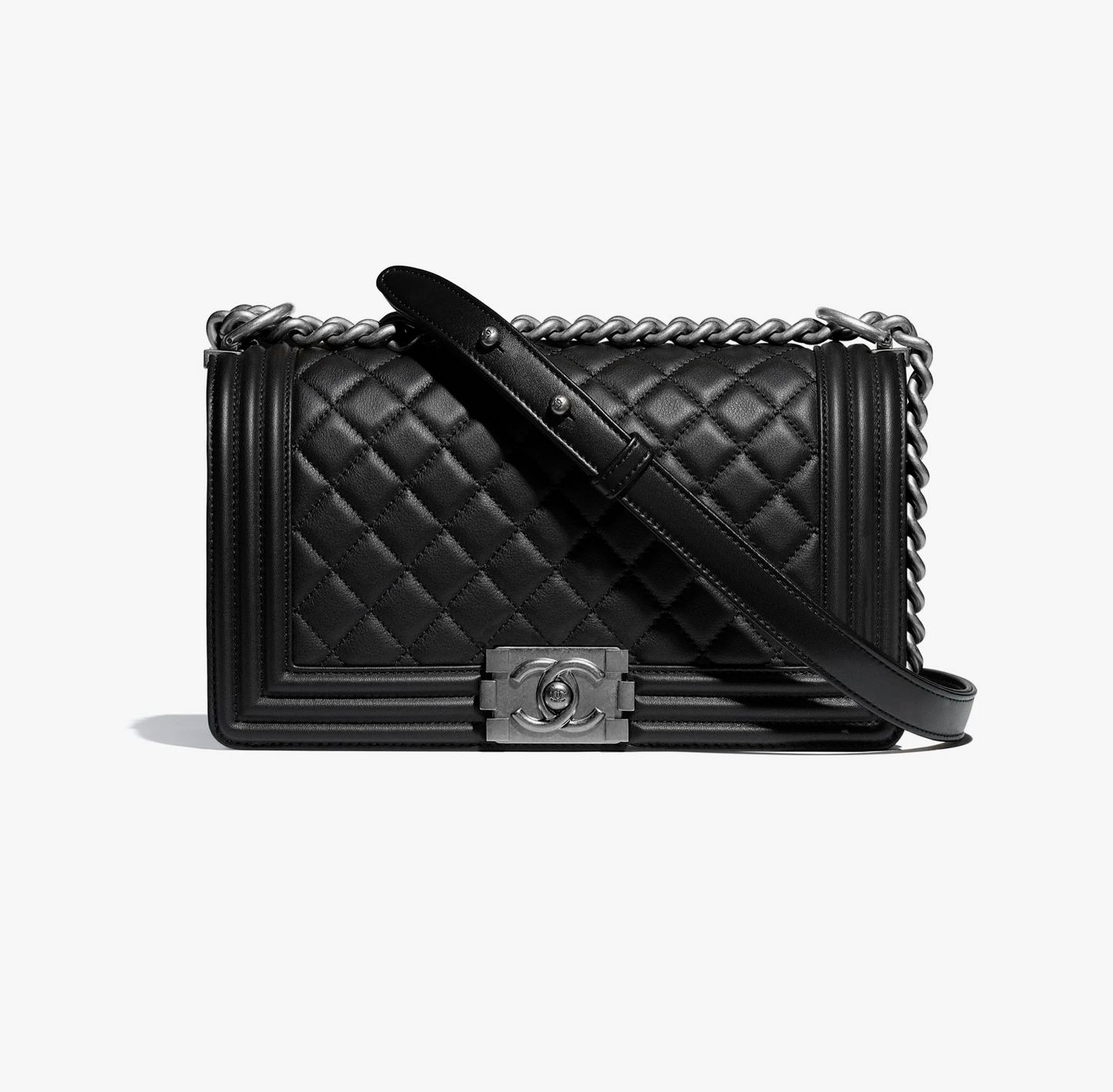 Luxury Chanel MEDIUM CAVIAR QUILTED BOY BAG