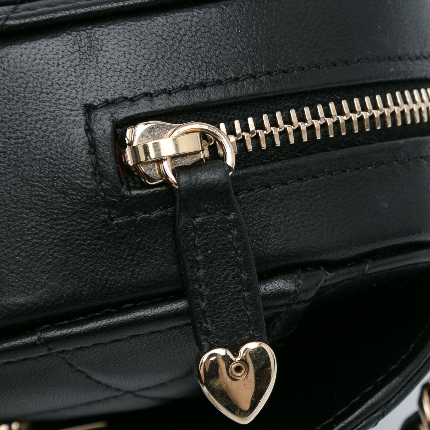 Chanel Mini Lambskin CC in Love Heart Crossbody (SHG-m0vSj8)
