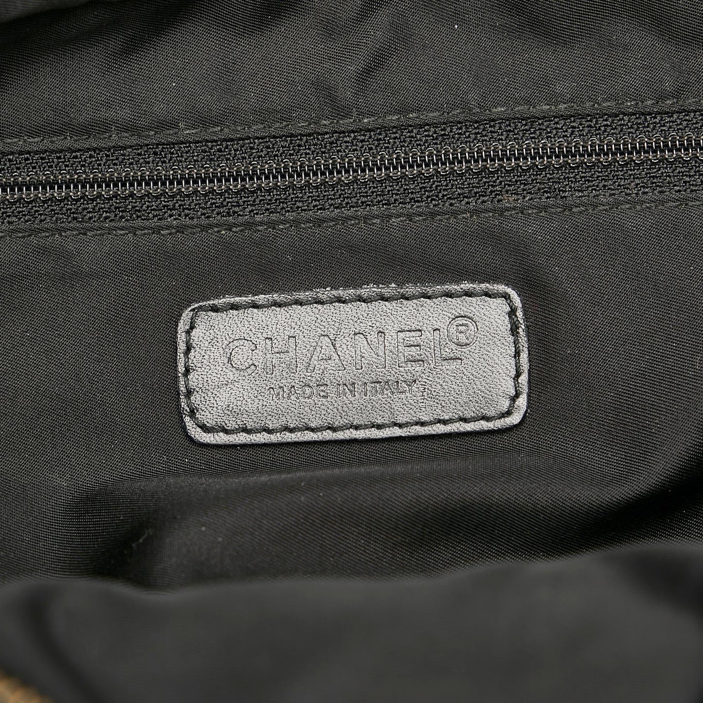 Chanel New Travel Line Canvas Handbag (SHG-25650)